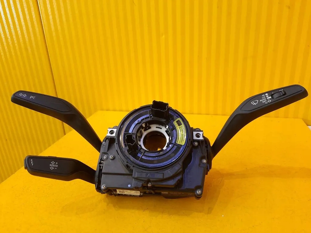 фото №1, Audi a4 b9 a8 q7 переключатель комбинированный 4n0907129kh