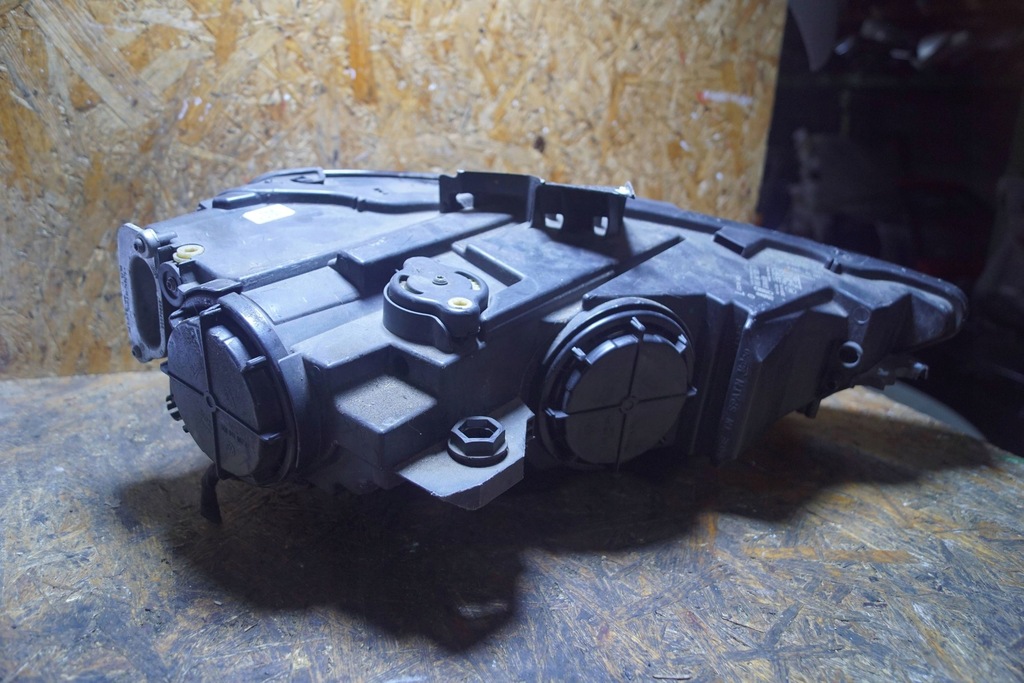 фото №14, Audi a3 8v lift лампа левый перед bi-xenon c1787 uk