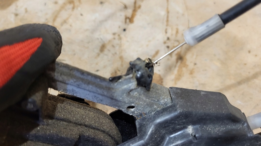 фото №6, Замок дверь левый перед mazda 6 gg 6 pin eu