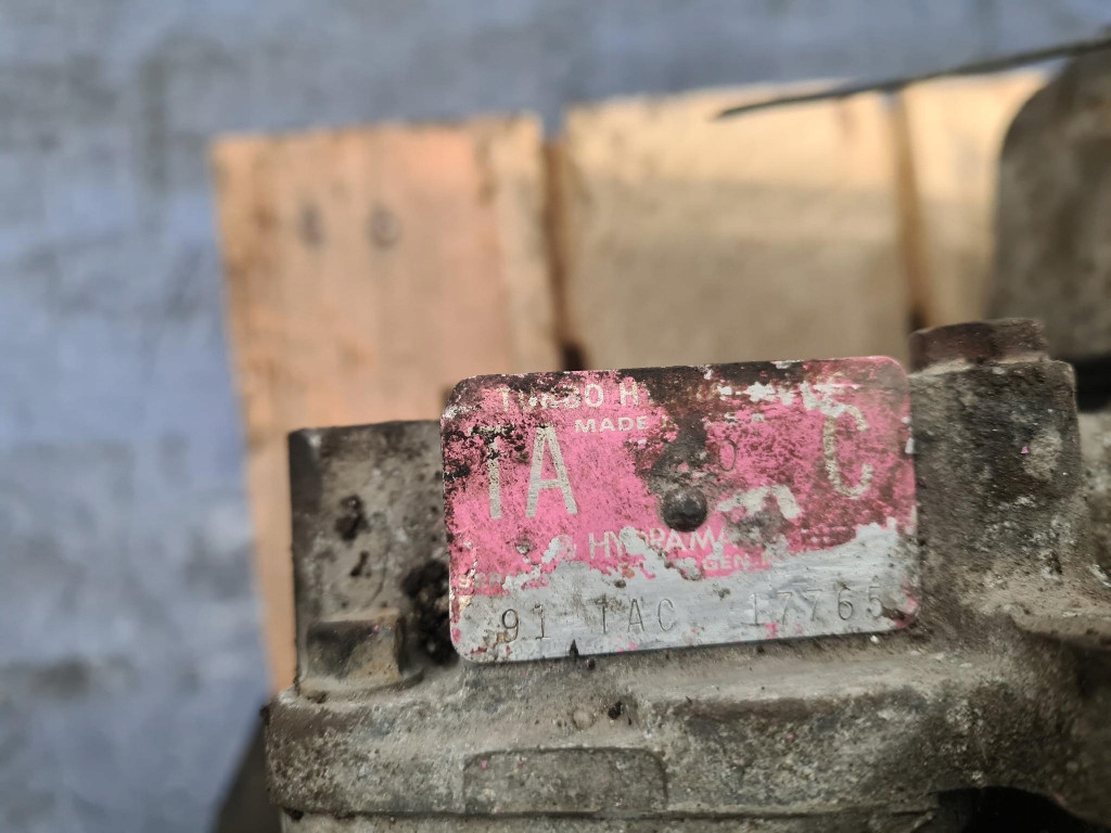 Opel kadett e lift 1.6b коробка передач передач автоматическая Киев