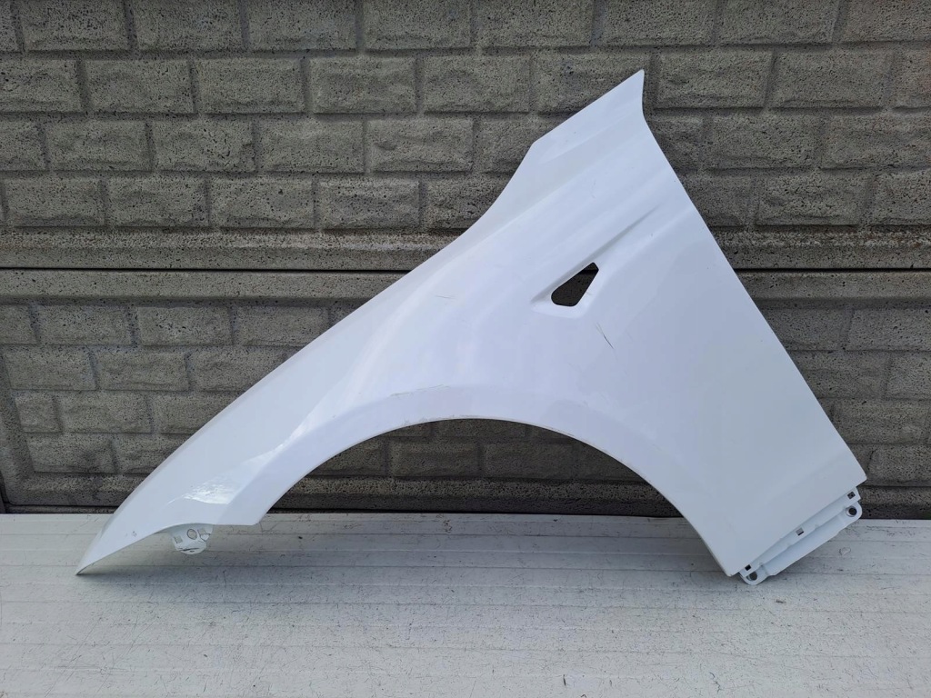 Купити Tesla model s крило ліве передній оригінал