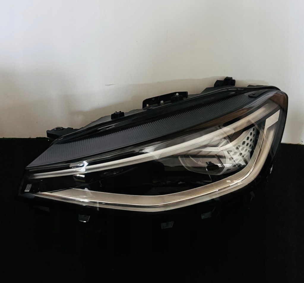фото №1, Лампа ліва фара лівий vw id4 id.4 full led idealna europa elekrtryk