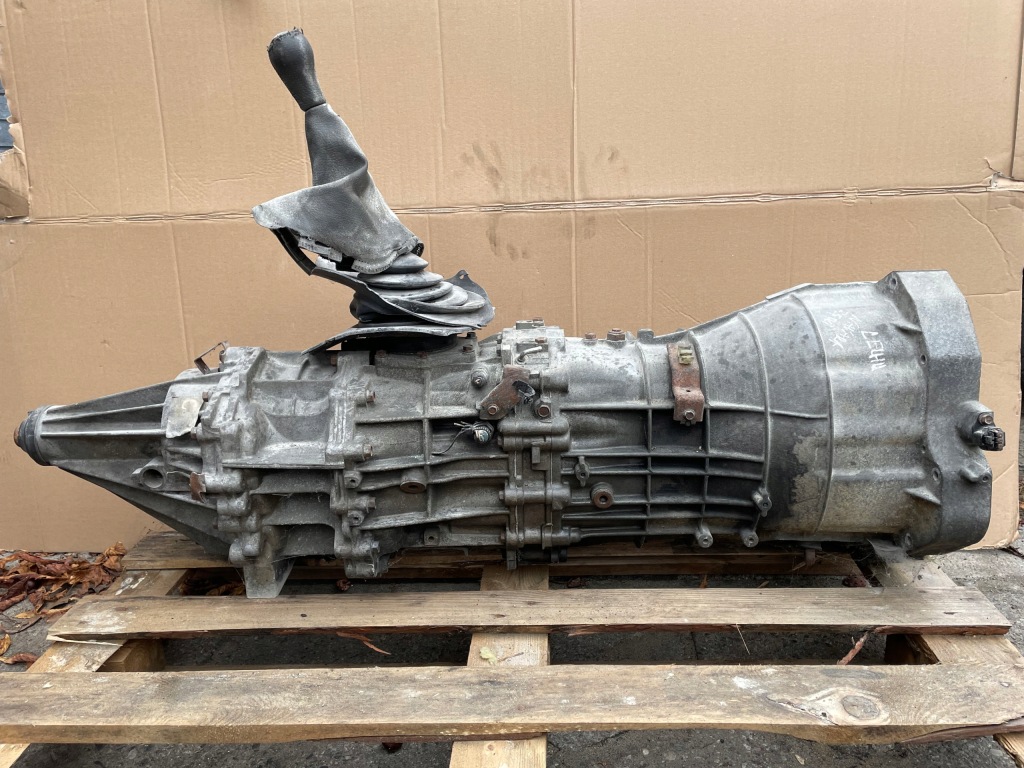 фото №1, Коробка передач + редуктор nissan navara d40 2.5 dci