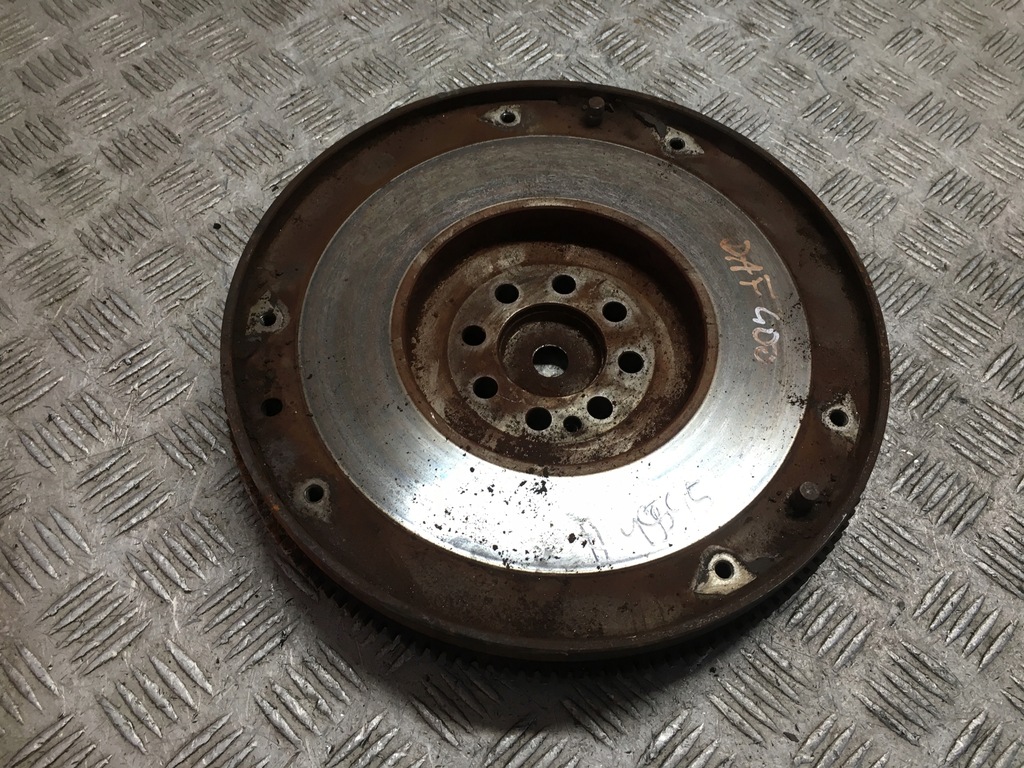 фото №1, Daf 400 2.5 td колесо маховик