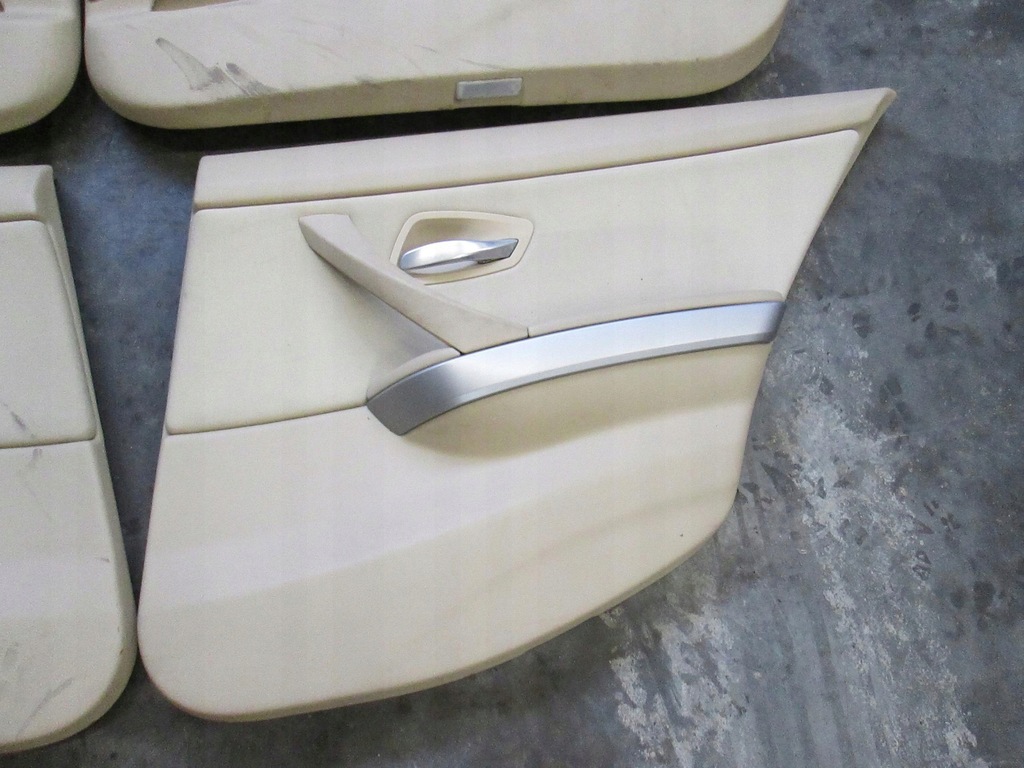 фото №9, Bmw e90 обшивка оббивка двері матеріал beż обшивки