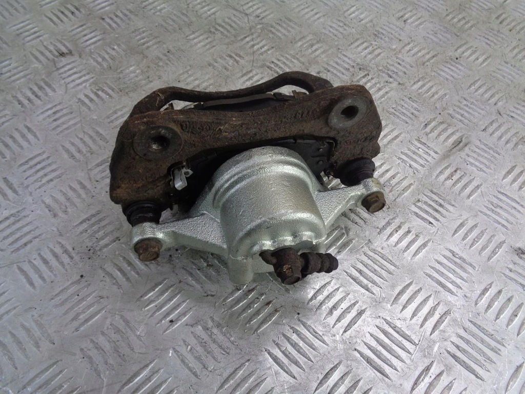 фото №5, Суппорт тормозной + скоба правый перед передний kia ceed 1 i 2.0 crdi 2006-