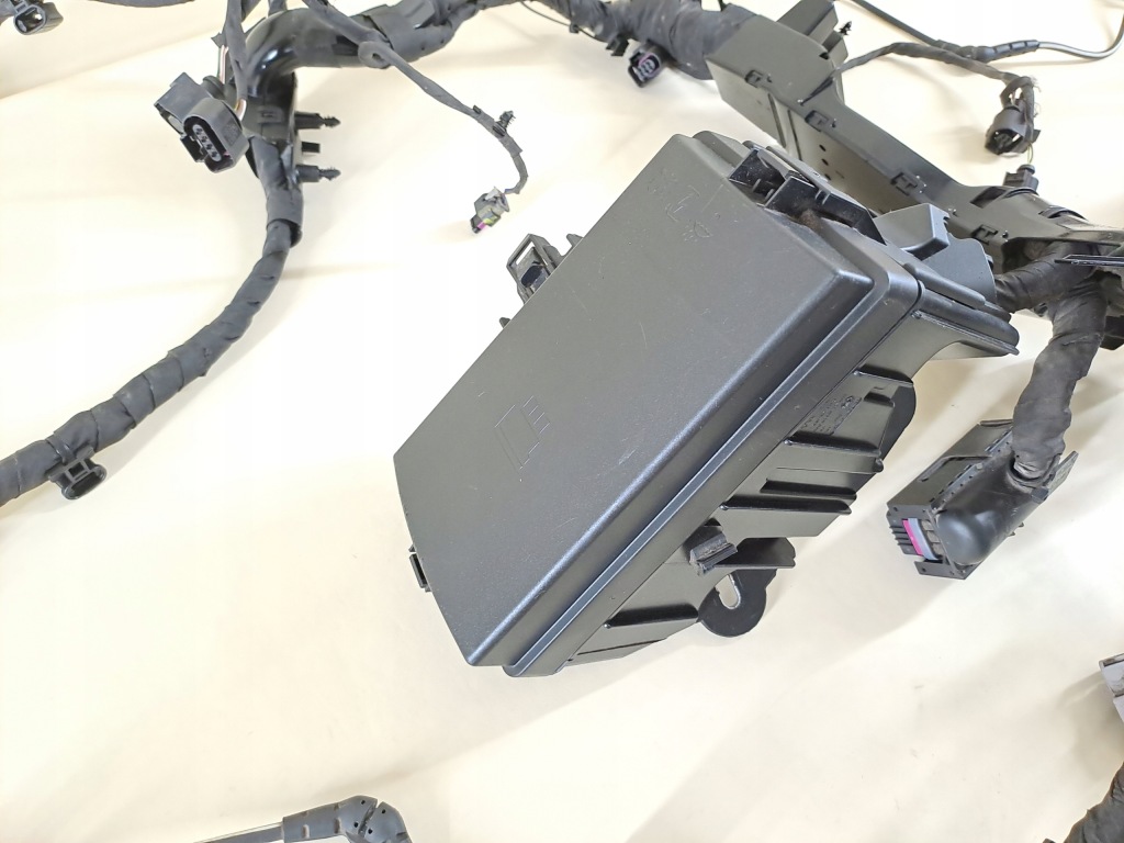 фото №8, Жгут электропроводка перед камера лонжерон 1.5 tsi skoda superb 3 iii 19r