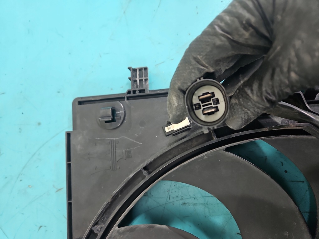 Вентилятори вентилятор радіатора maserati quattroporte vi 13- 3.0 v6 Оригінал