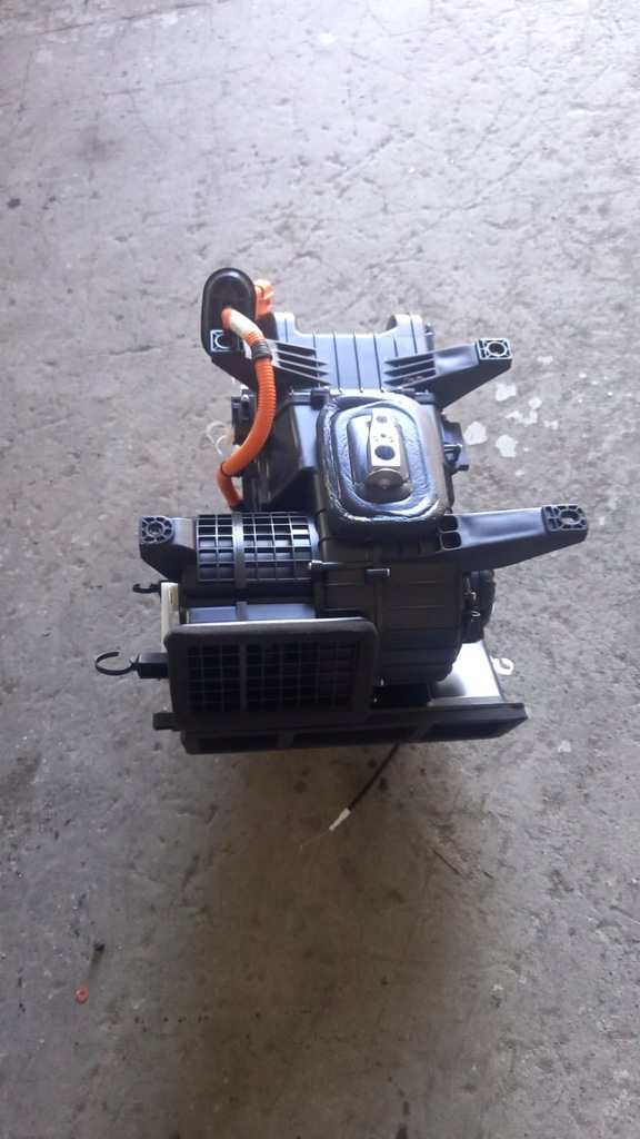 фото №1, Отопитель комплектная dacia spring 271432858r