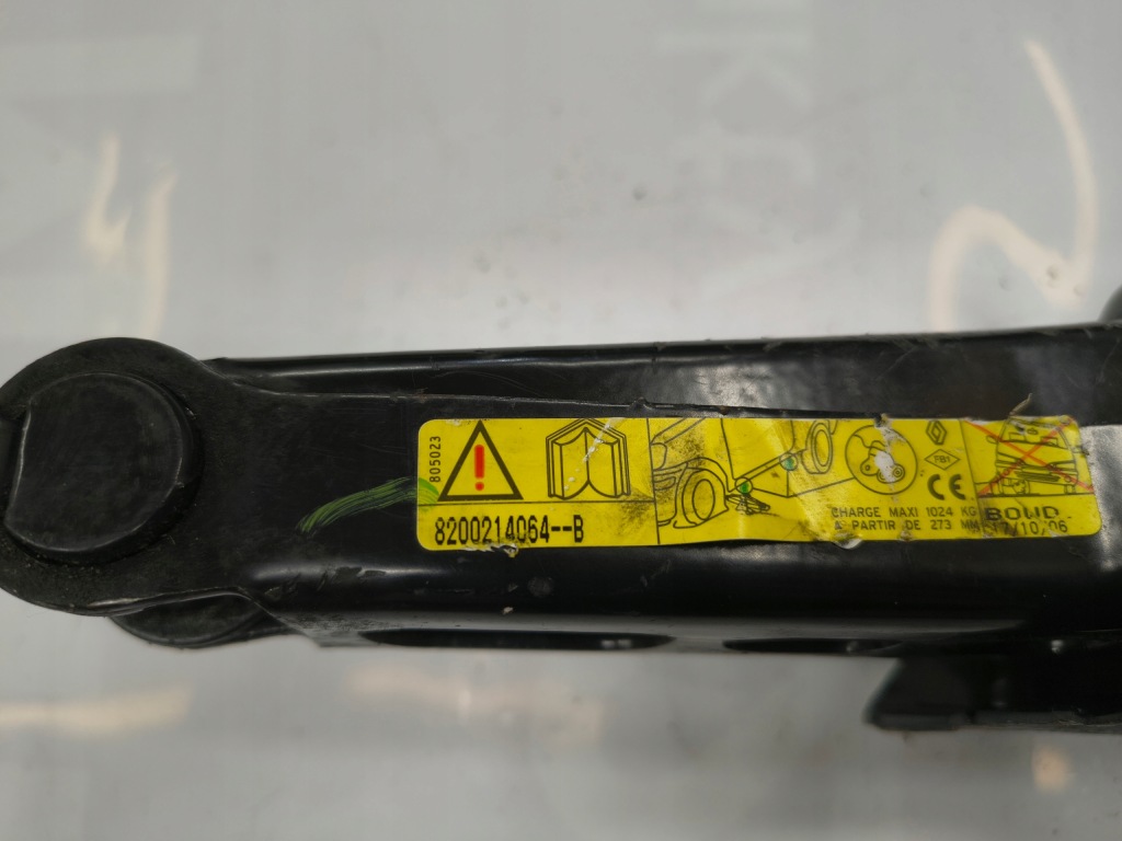 фото №4, Домкрат citroen c4 picasso 8200214064-b