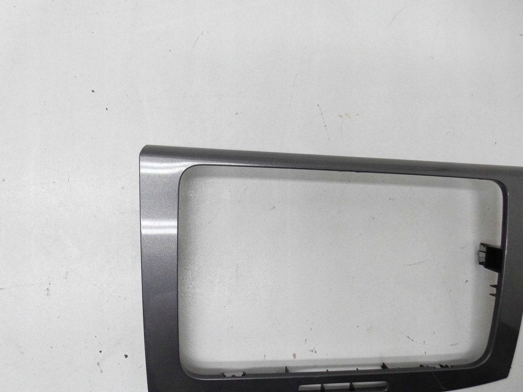 фото №3, Рамка радио 3c0858069m vw passat b6 3c оригинал