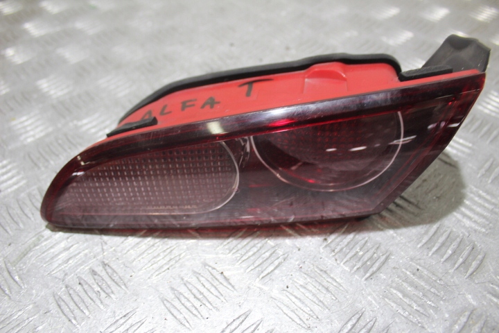 фото №1, Лампа левая задняя w крышка багажника alfa romeo 159