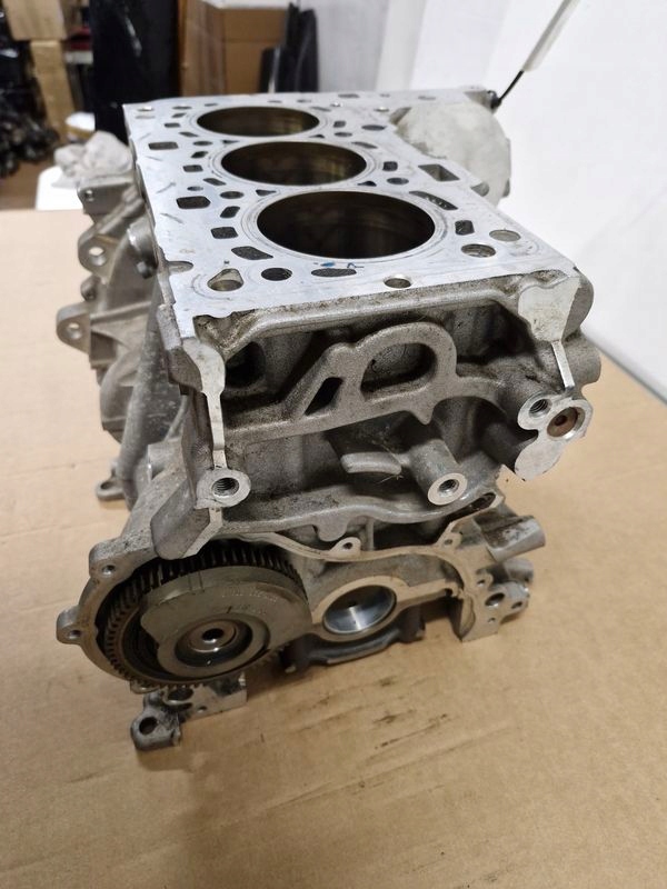 фото №6, Mini f54 f55 f56 bmw 1.5 b блок двигуна 8513372 b38a15a b38a