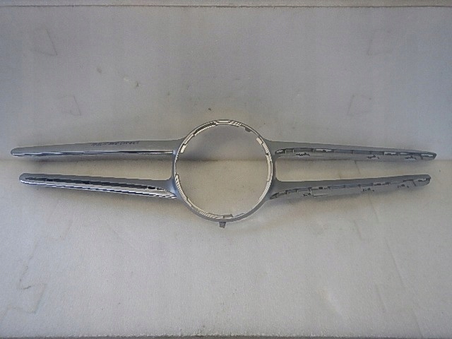 фото №1, Mercedes c klasa w205 решітка радіатора решітка радіатора оригінал