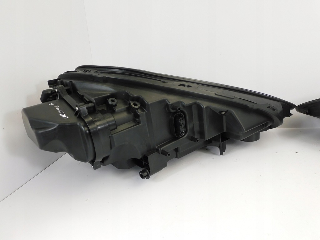 фото №12, Porsche cayenne 7p5 lift лампи ліва права matrix led full led 7p5941036k