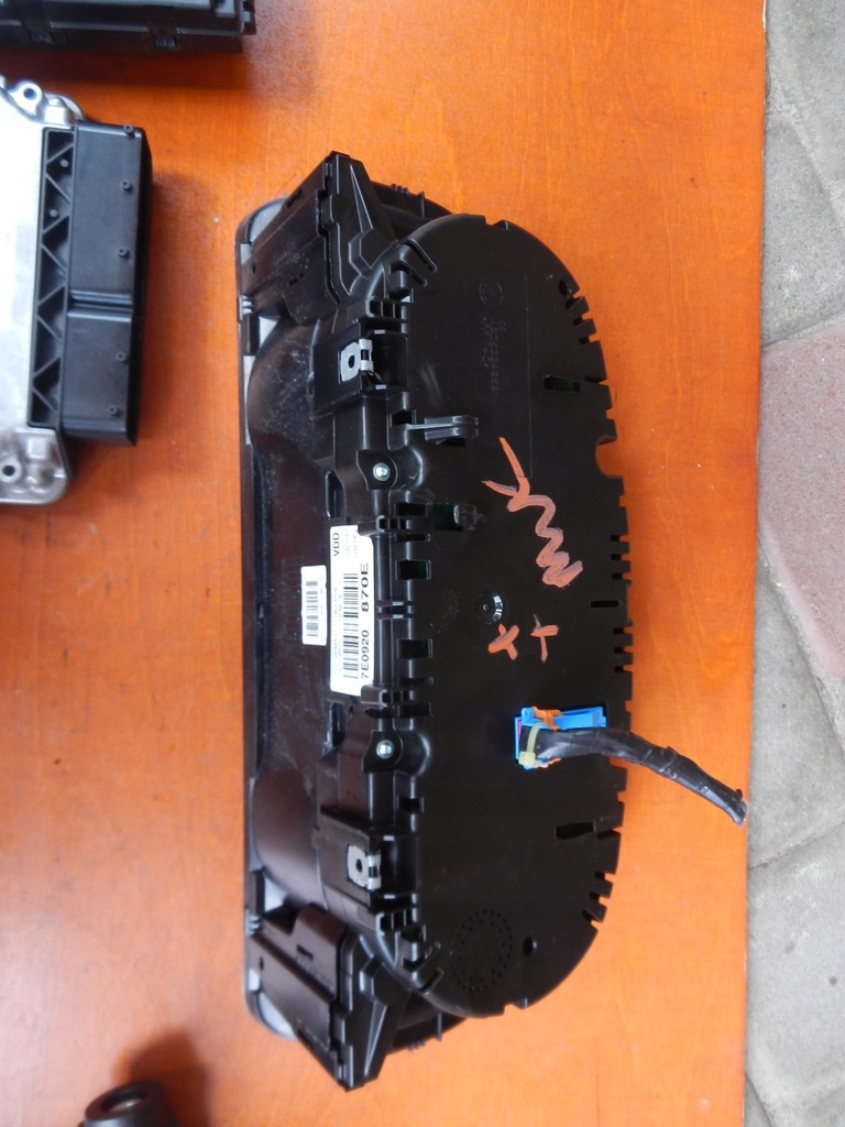 фото №15, Набор стартовый бортовой компьютер vw t5 lift 2.0tdi 10-