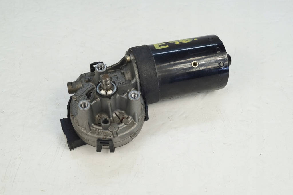 фото №1, Bmw e46 моторчик дворники перед 67638362155