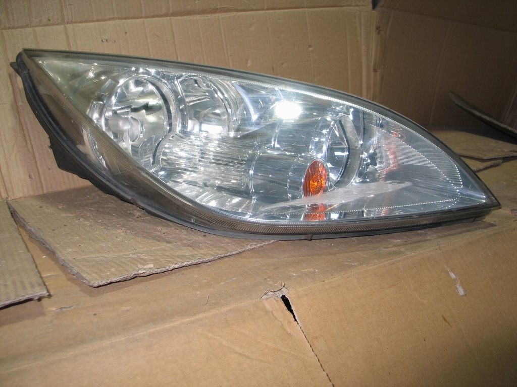 фото №6, Лампа перед mitsubishi colt 6 z30 04-08 europa