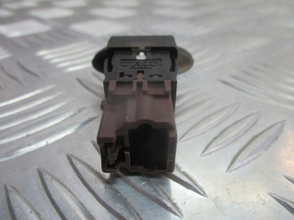 фото №2, Кнопка блокировка дверь citroen c5 i