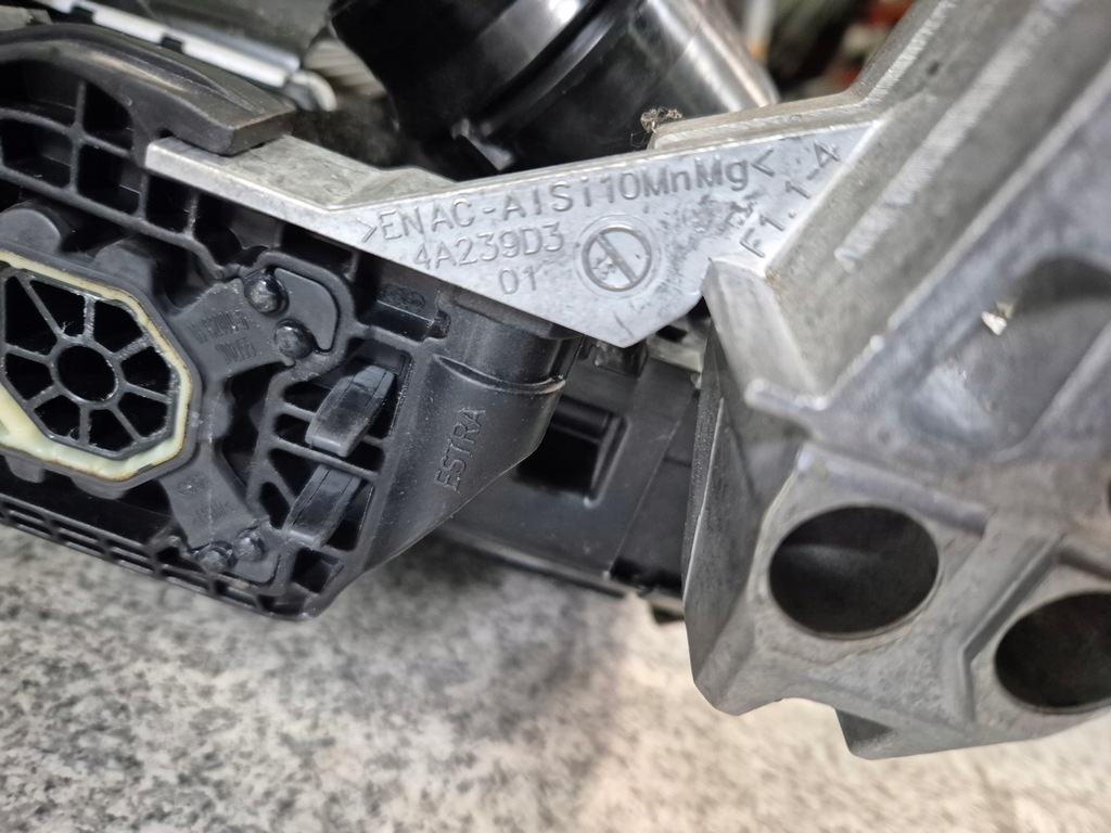 фото №13, Радиатор вентилятор комплект bmw 218d 223dx u06 x1 u11 18d u10 mini u25 bmw