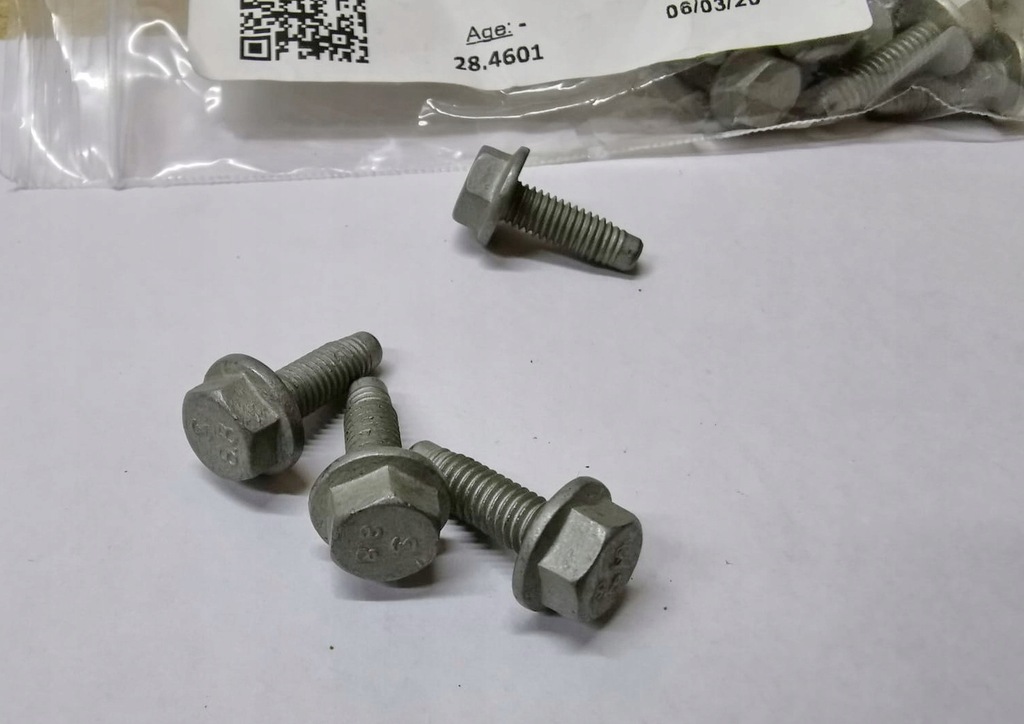 фото №1, Tesla 3 болт m6-1x16