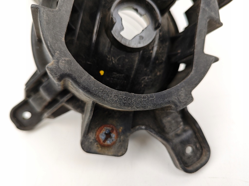 фото №14, Hyundai ix35 противотуманная фара лампа противотуманная правый перед 92202-2y