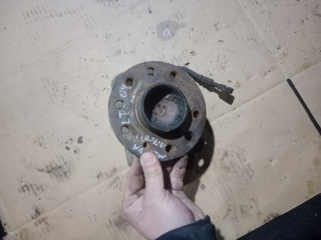 фото №1, Ступица поворотный кулак левый задняя opel meriva a 1.7 cdti