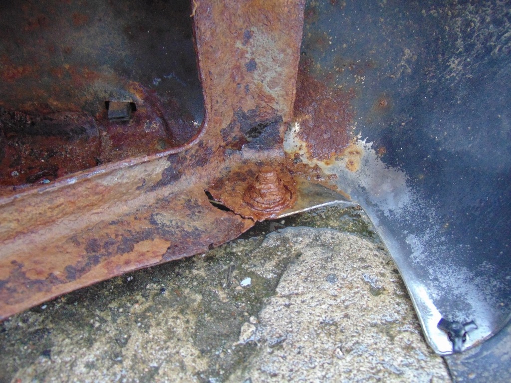 фото №11, Бампер задняя chevrolet tahoe ii 1999-