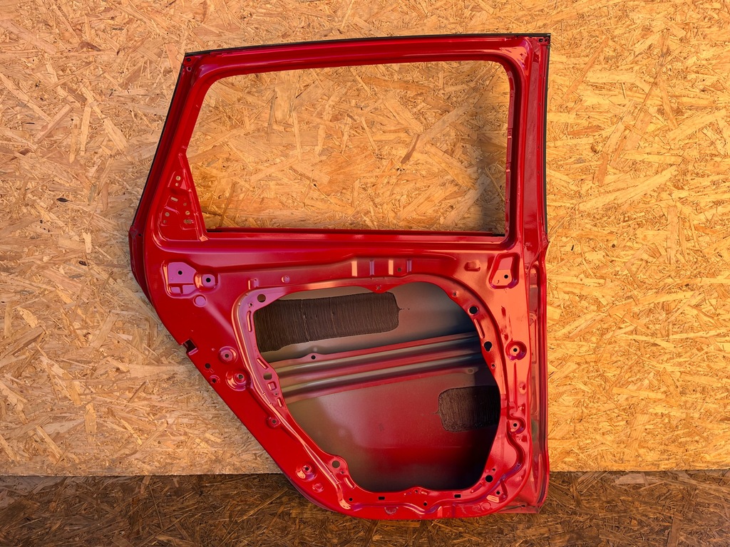 фото №15, Hyundai i30 i-30 iii 3 hb kombi 17- дверь задние задняя левая