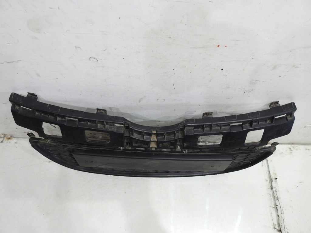 фото №4, Решётка бампера перед hyundai i30 i 86580-2l000