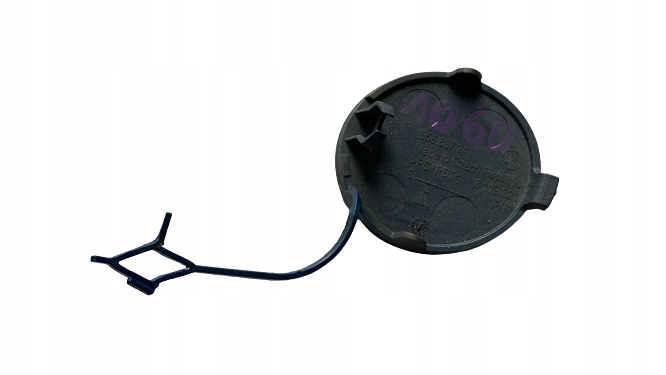 фото №2, Skoda kamiq заглушка бампера фаркоп перед