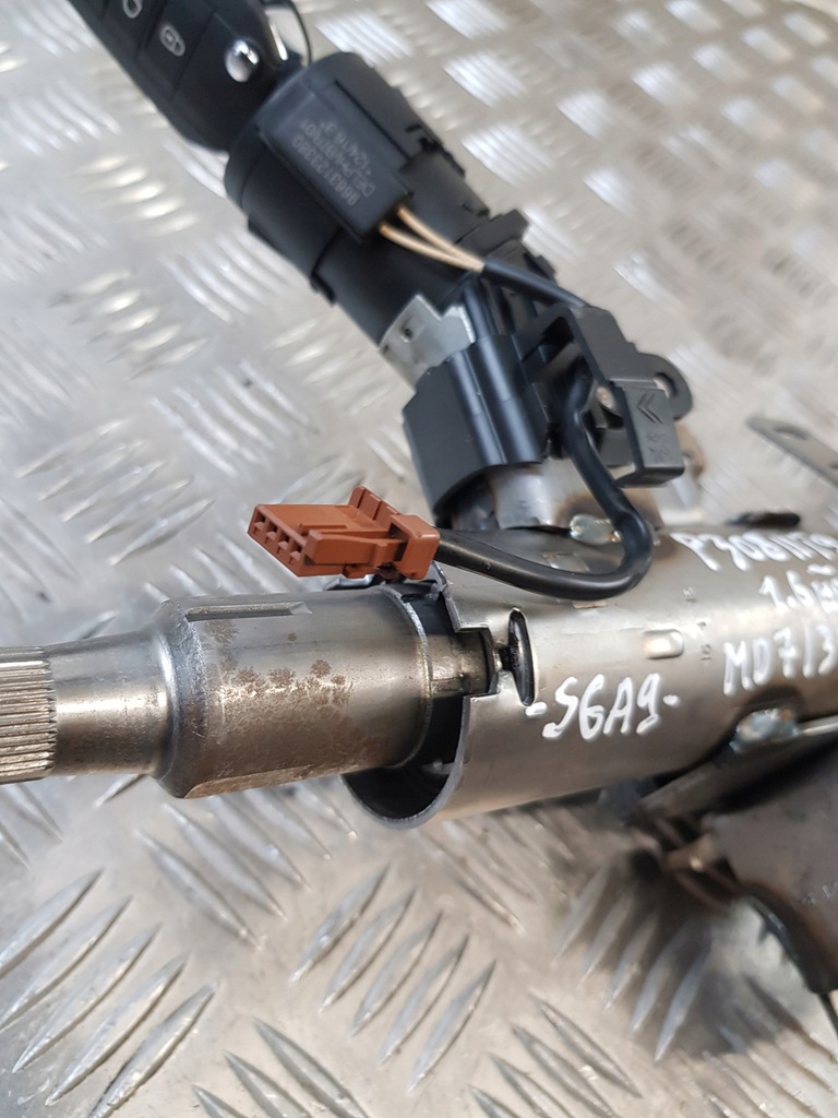 фото №10, Колонка рулевая 9674861877 + замок зажигания ключ peugeot 308 ii t9 16r- eu