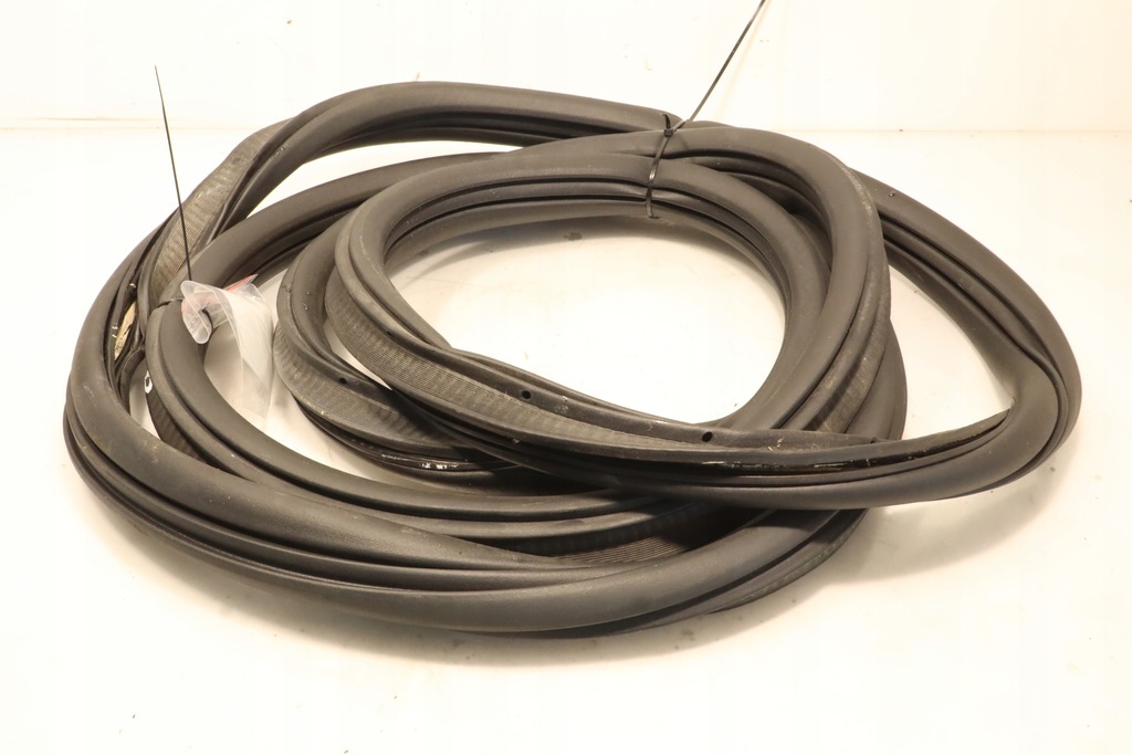 фото №6, Прокладка кришки багажника ford ecosport ii lift