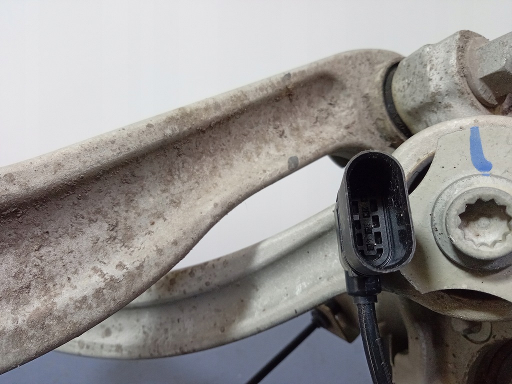 фото №4, Mercedes glc w253 поворотный кулак правая задняя рычаги