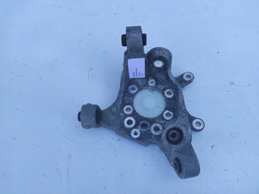 фото №8, Поворотный кулак правый lub левый задняя nissan maxima a34