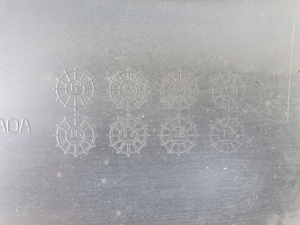 фото №10, Молдинг порог правая jeep grand cherokee summit