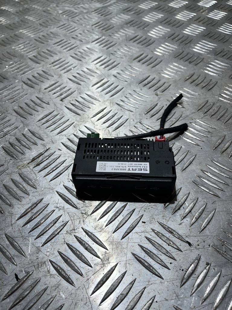 фото №1, Роз'єм port usb c seat ateca 16- 575035736b