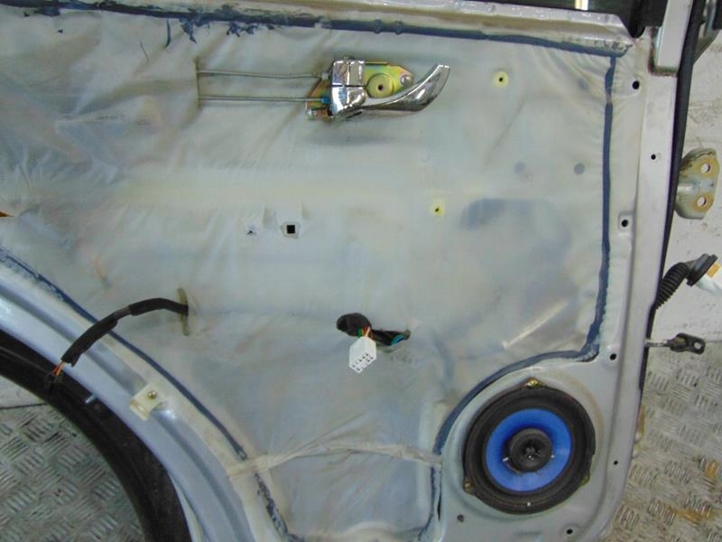 фото №12, Дверь левый задняя aw kia sorento i