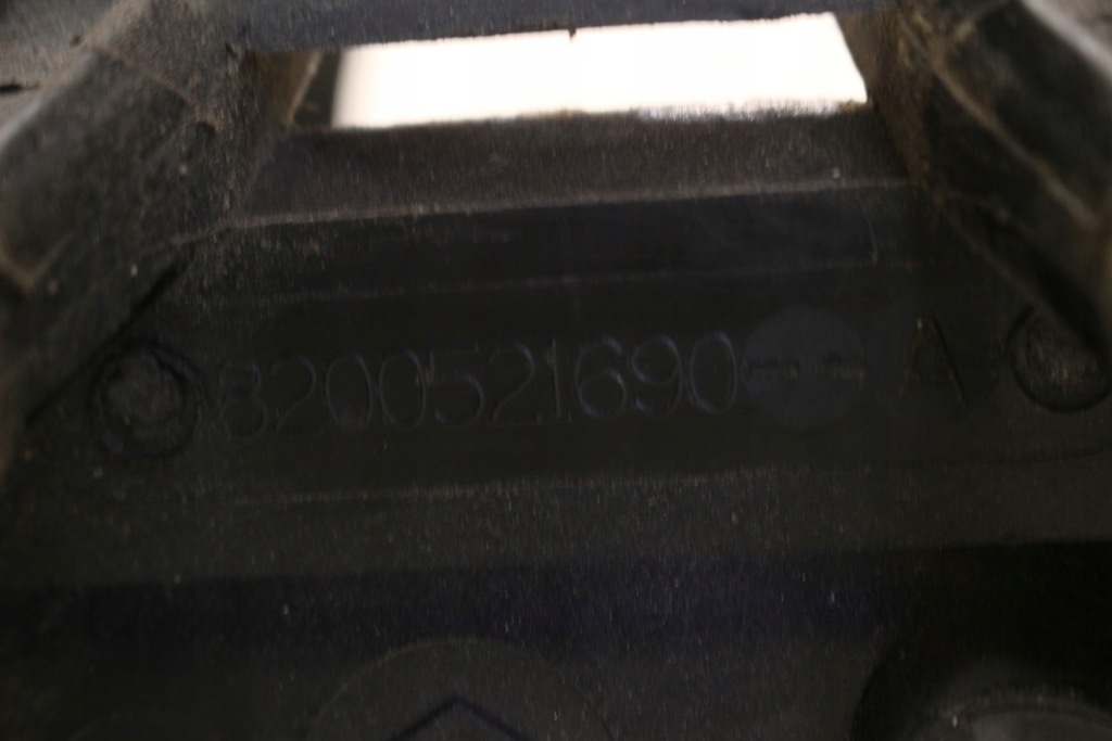 фото №12, Колектор всмоктуючий 8200521690 renault twingo 1.2 8v