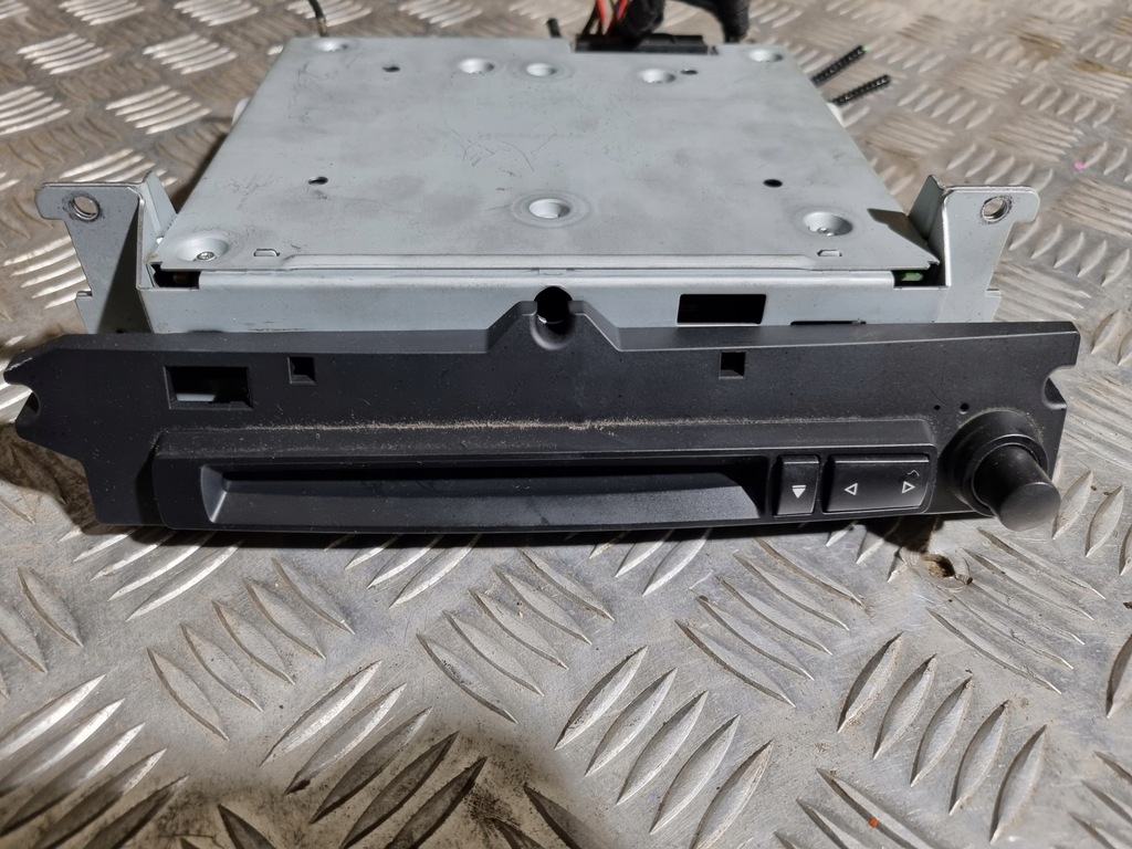 фото №1, Bmw 5 e60 e61 радио считыватель дисков радиопроигрыватель 6965045