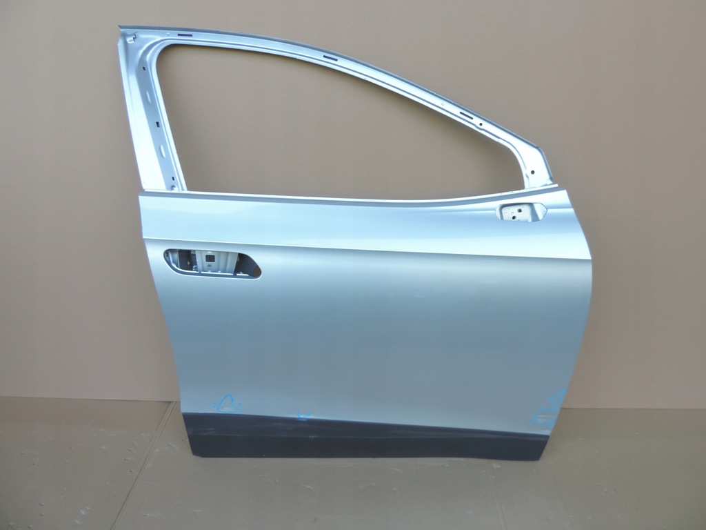 фото №1, Vw id5 id 5 правое передние дверь