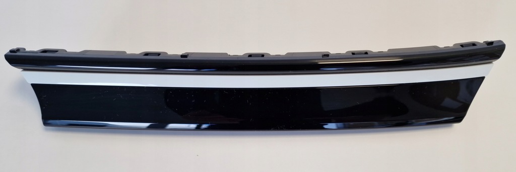 фото №1, Id.4 молдинг решётка радиатора левый перед 11a853719