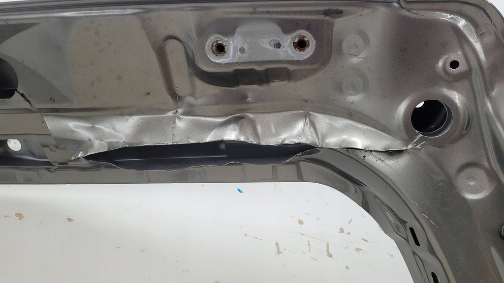 фото №13, Toyota rav4 iv 4 lift 15- крышка багажника крышка багажника задняя задняя fv