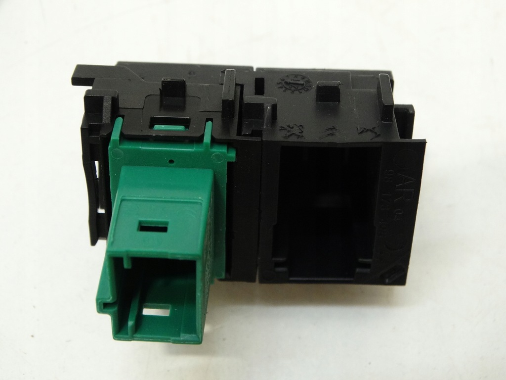 фото №7, Переключатель ассистент поперечина движения citroen c4 iii 98170269zd 2020r.-