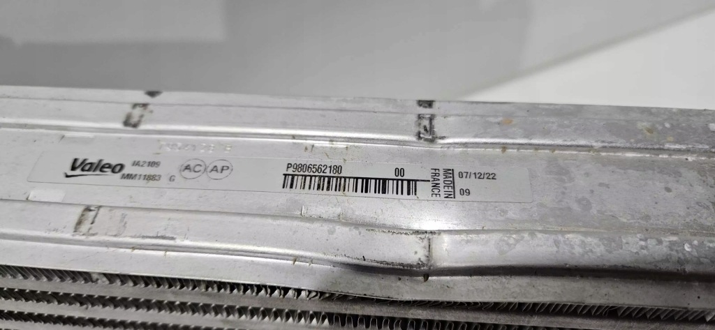 Радиатор воздуха интеркулер proace jumpy 16- Оригинал