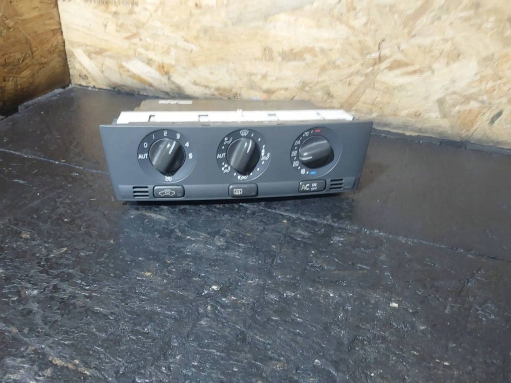 фото №13, Панель кондиціонера обдув volvo s40, v40 806094 806095