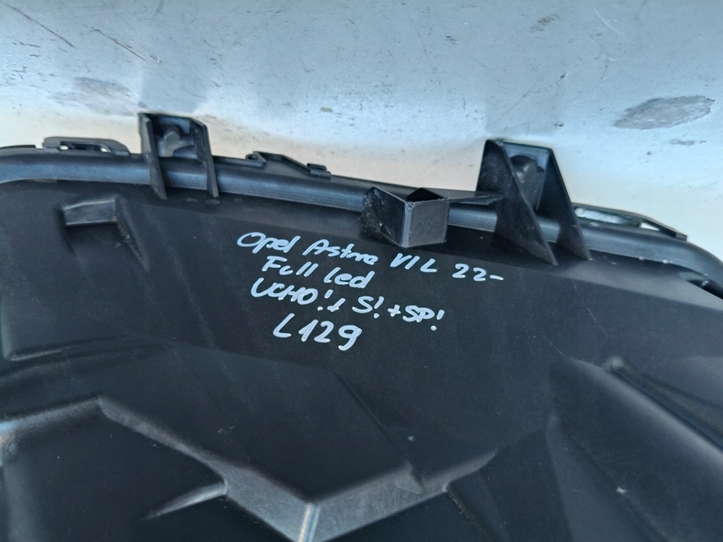 фото №11, Лампа левая фара opel astra vi l 22- full led
