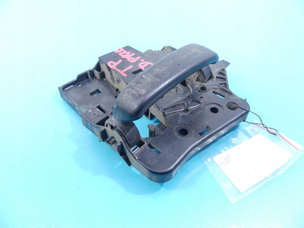 Купить Ручка внутренняя задний правая fiat scudo 2 06- 96806572