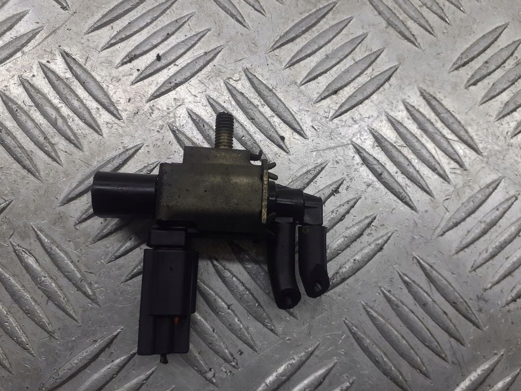 фото №1, Клапан вакуумa mazda 5 2.0 4m5g-9a500