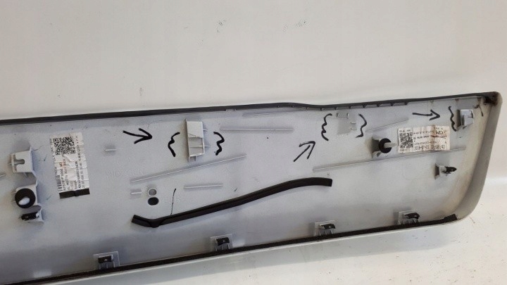 фото №5, Kia sportage 2015 молдинг накладка кришки задня